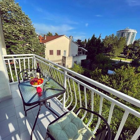 Apartmani Agi บุดวา ภายนอก รูปภาพ